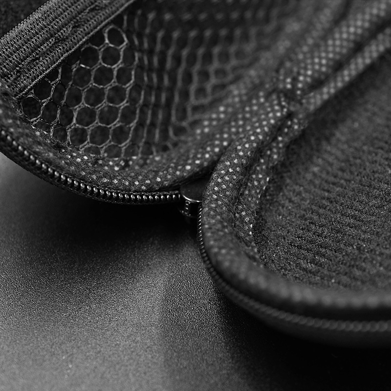 KZ Earphone Storage Case Oval  - Headphone Case Hard のレビューと価格