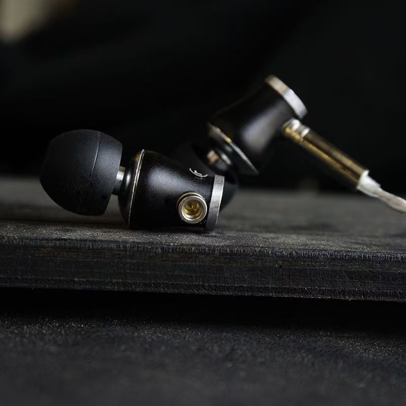 HiFi In-Ear Earbuds MMCX Inter - Wired Earphone Mic のレビューと価格