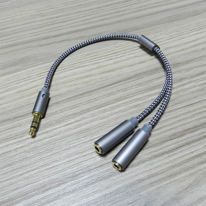 1PCS 3.5mm Audio Splitter Y Ja - Earphone Splitter Jack のレビューと価格